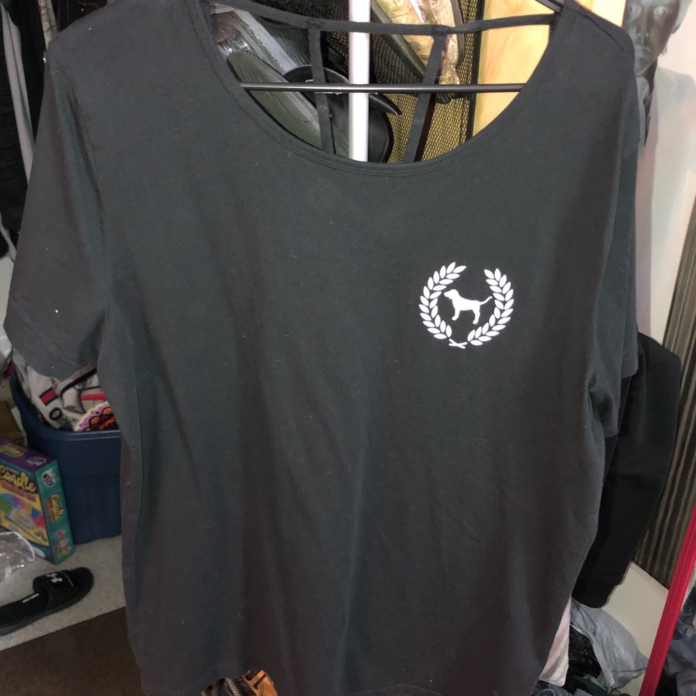 Short sleeve Vs shirt